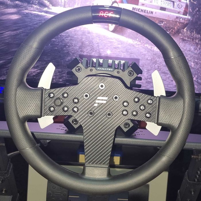 Fanatec CSL DD 8nm com P1 V2 e QR2 de alumínio