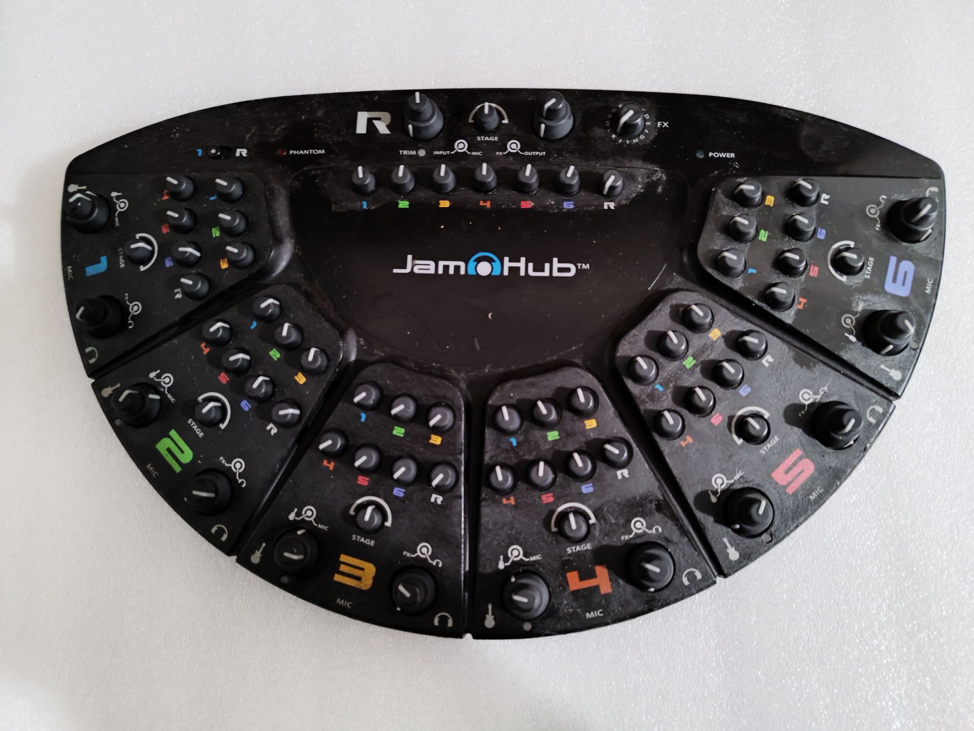 jamHub mesa de mistura para fones