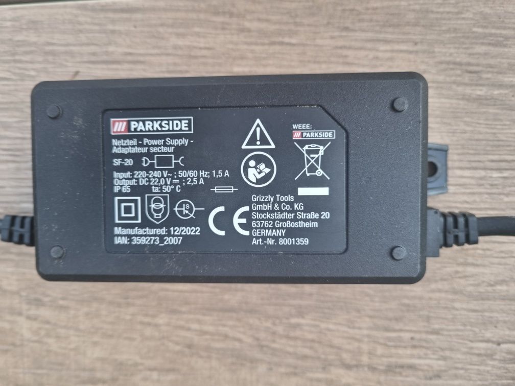 Stacja ładująca do robota koszącego PARKSIDE PMRA 20Li A1