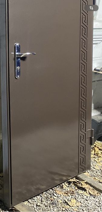 Двери Вхідні двері металеві