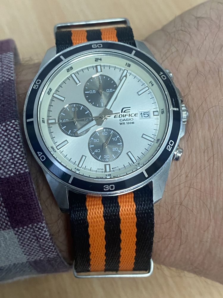 Zegarek Casio edificion wr 100 m