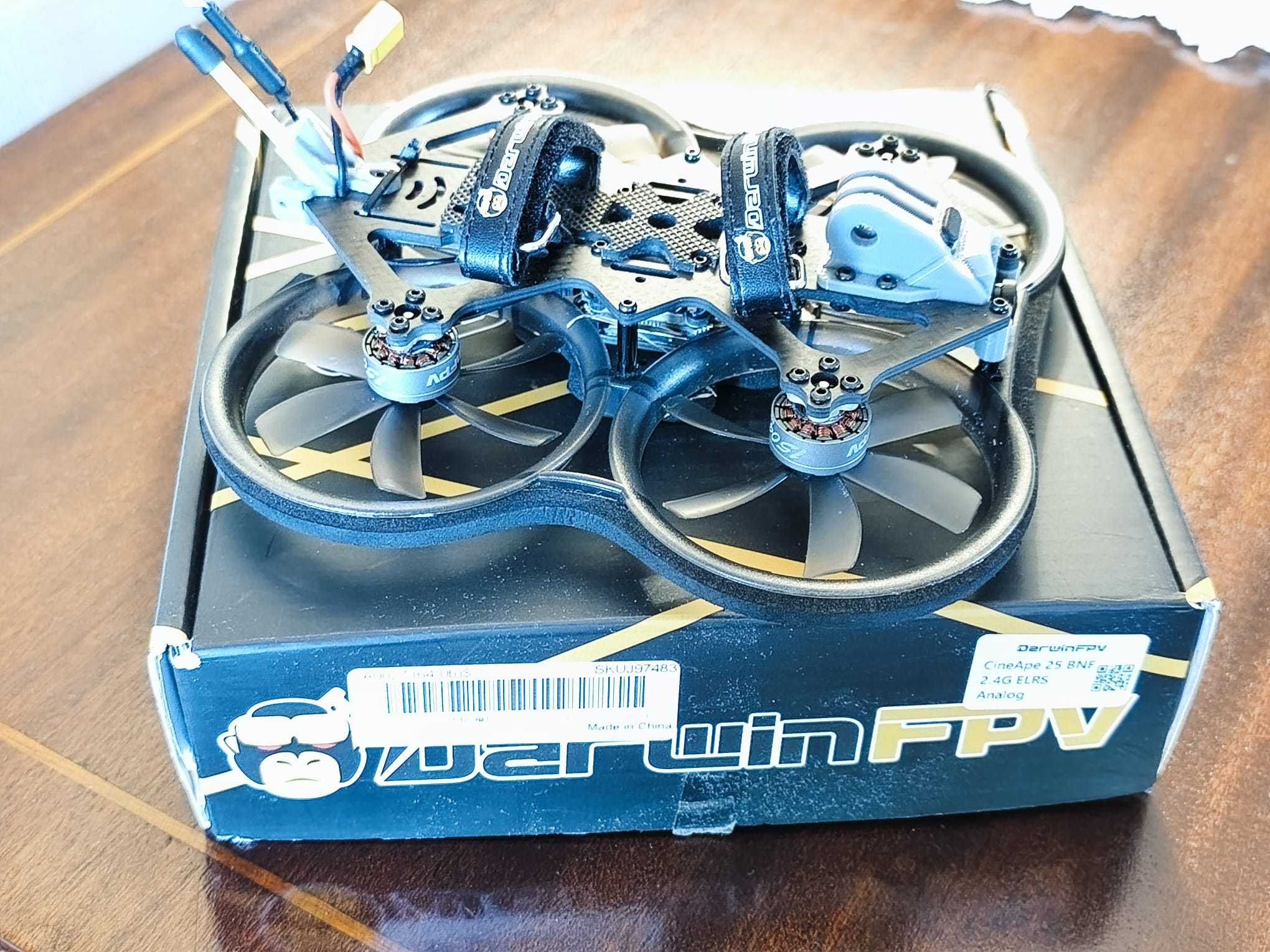 Darwin FPV CIneApe 25 Analógico