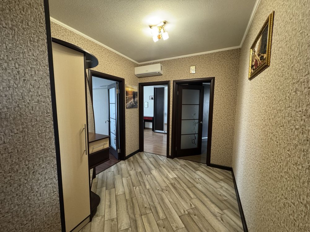 Продам чудову 3к квартиру з ремонтом в м. Миронівка