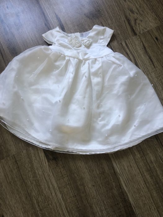 Biala sukieneczka na roczek  80 Cool club