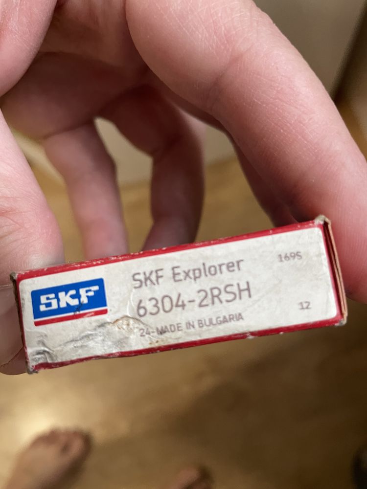 6304 скф потшипник