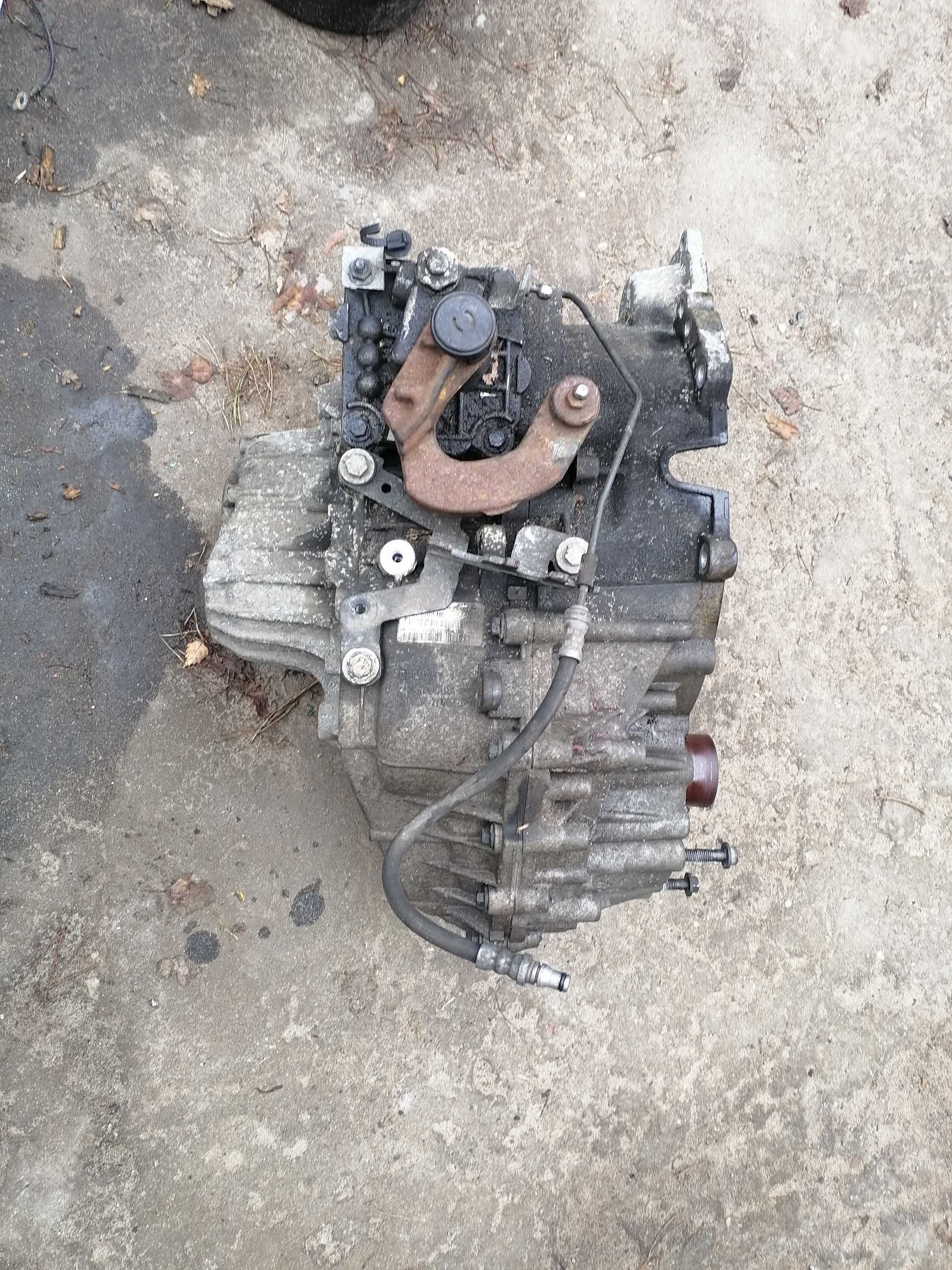 Skrzynia biegów ford KUGA MK1 4X4 2.5 turbo 9V4R7002HC