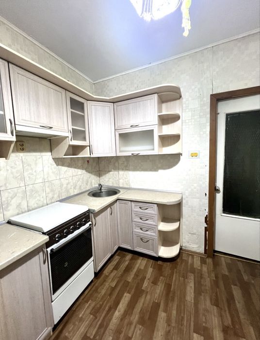 Продается 1 ком кв в Осипенковском р-не по ул Звенигородская