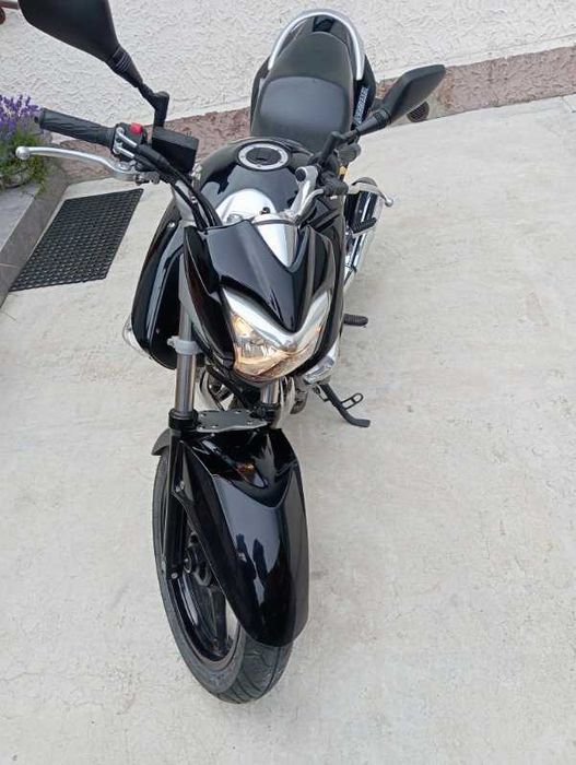Suzuki Inazuma GW250