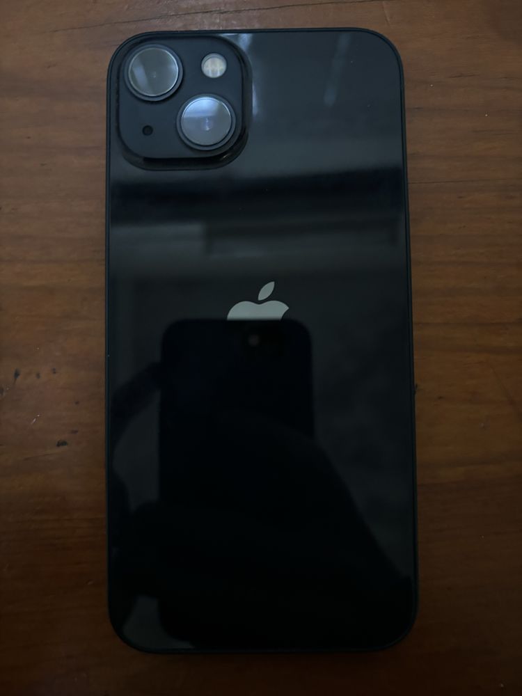 Iphone 13 128GB (c/ caixa, carregador original e capa)