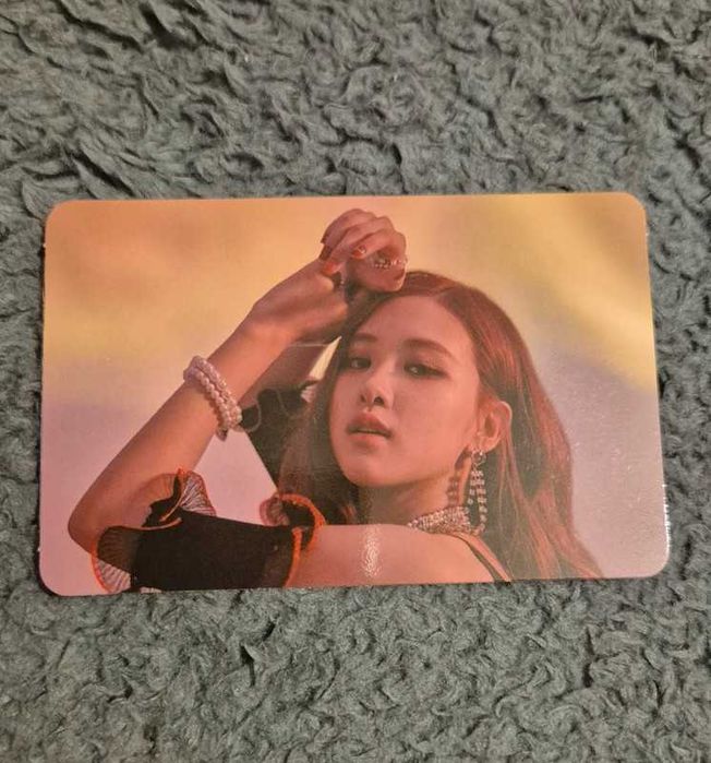 Rose photocard Square Up kpop