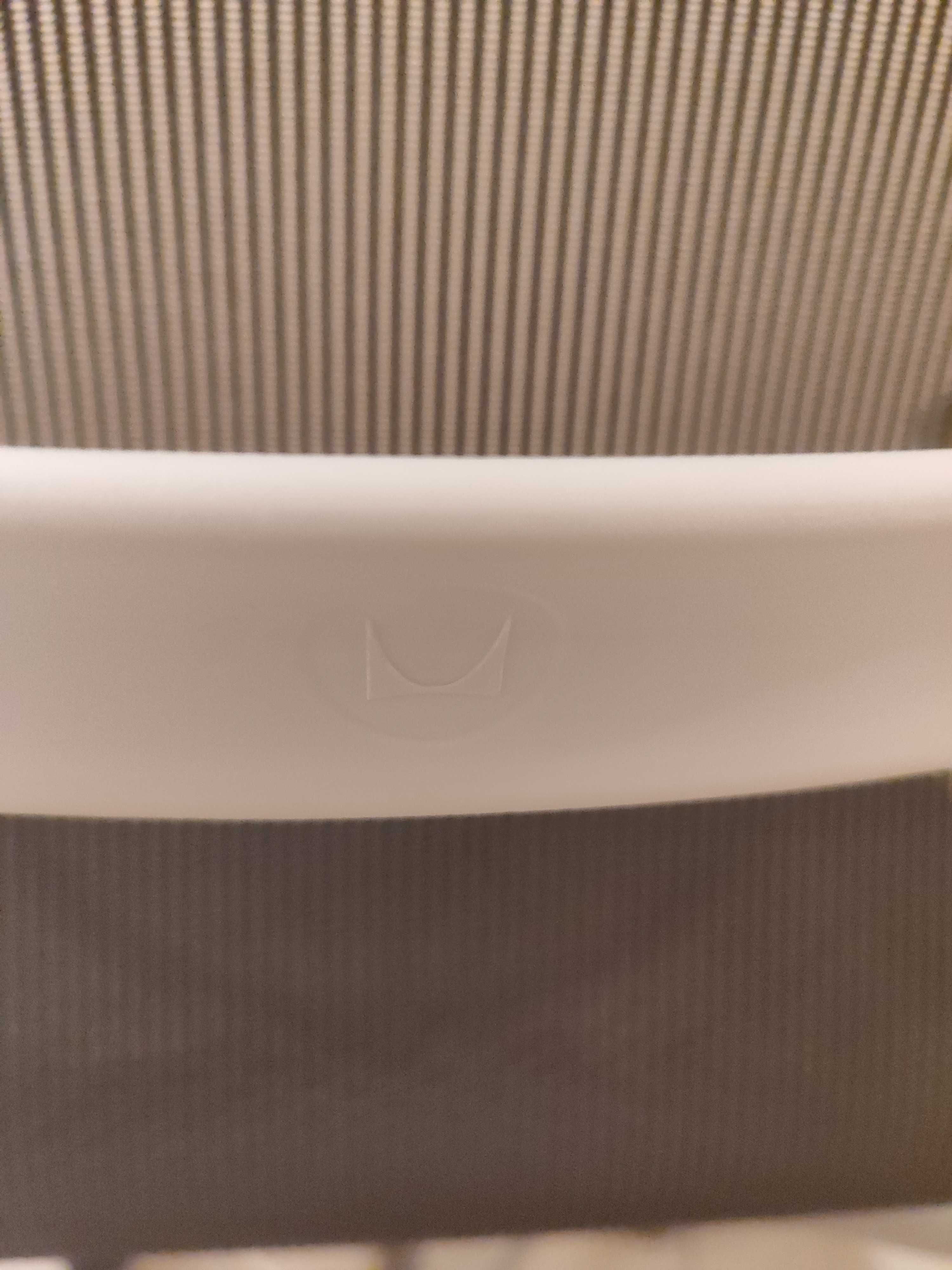 8x Herman Miller Setu fotel klasy PREMIUM jak Nowy