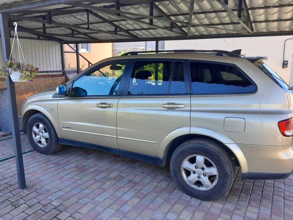 Продам SsangYong Kyron в гарному стані, гаражне зберігання