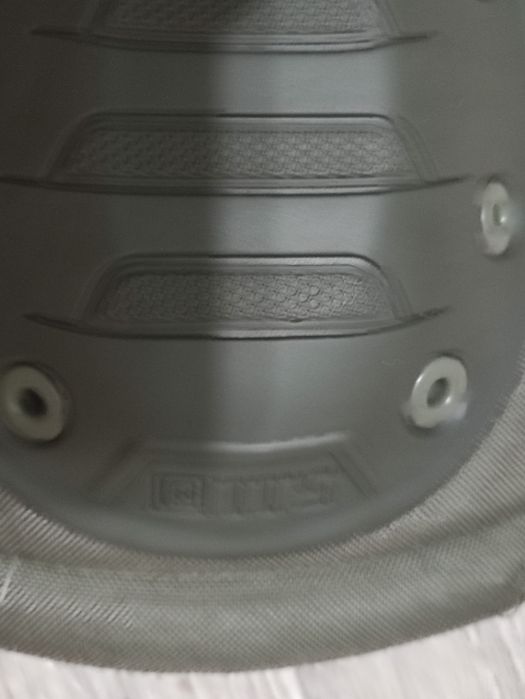 Тактичні наколінники від бренду 5.11. Орігінал.Нові.