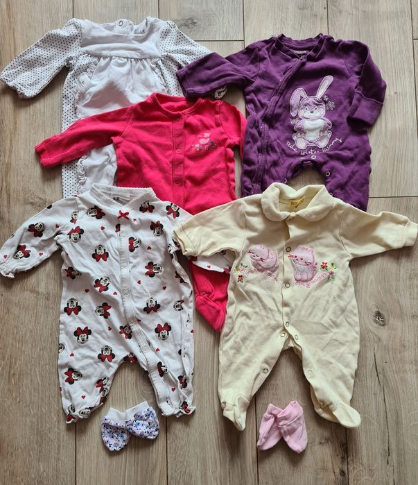 Zestaw pajaców dla dziewczynki 50 56