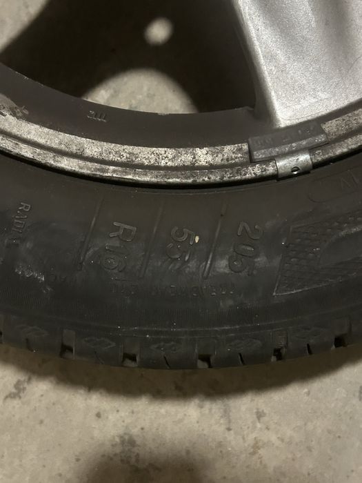Felgi z oponami letnimi 205/55/16