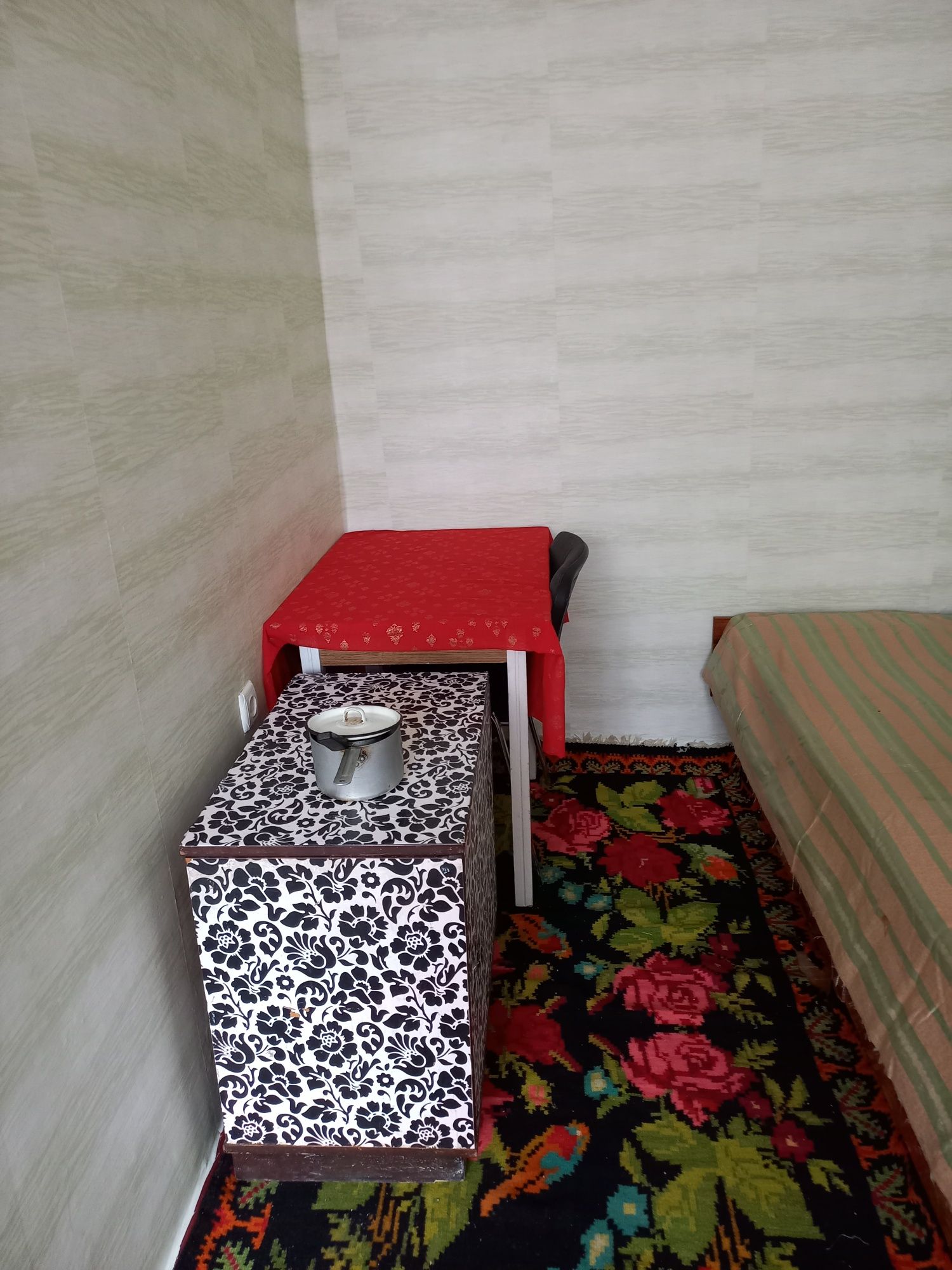 Аренда 1к квартири вул.Поліська 26 Дарницькому р-н 6500тис грн