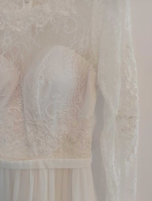 Suknia Ślubna rozmiar S . Mascara London.