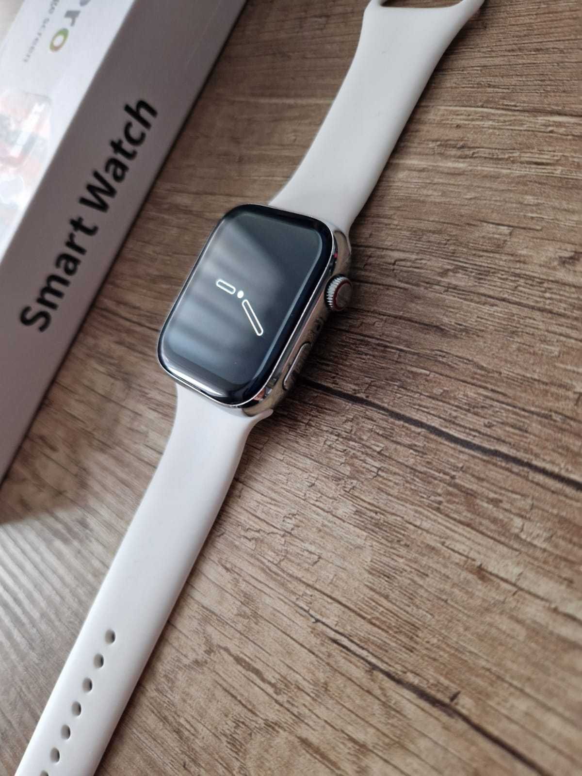 Smartwatch biały nowy