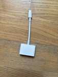 Oryginalna Przejsciowka lightning- hdmi + wejscie ładowania
