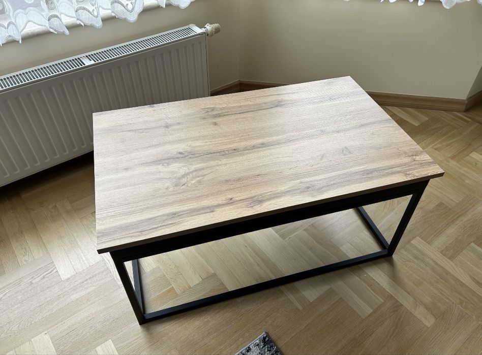 Stolik podnoszony blat