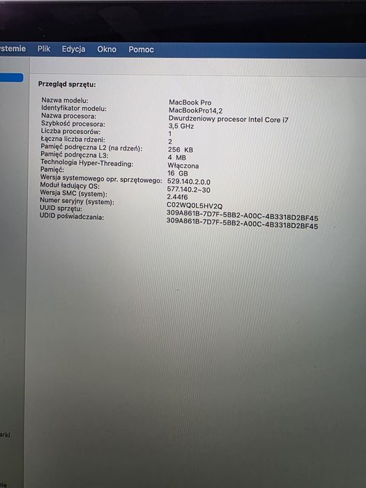 MackBook Pro w bardzo dobrym stanie.