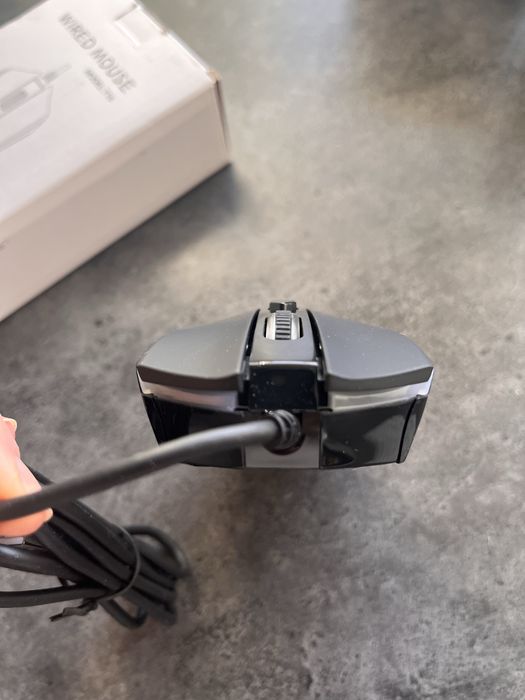 NOWA Mysz przewodowa USB RGB dla graczy LED 8 przycisków