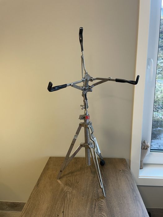 стійка для малого барабана Slingerland (Найлс, Іллінойс, США)