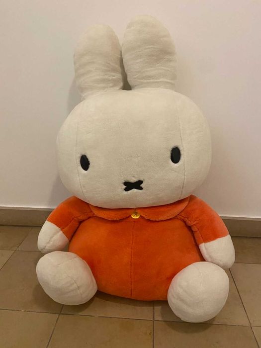 Peluche Miffy 70 cm de altura. Coelhinho. Original ! Nijntje