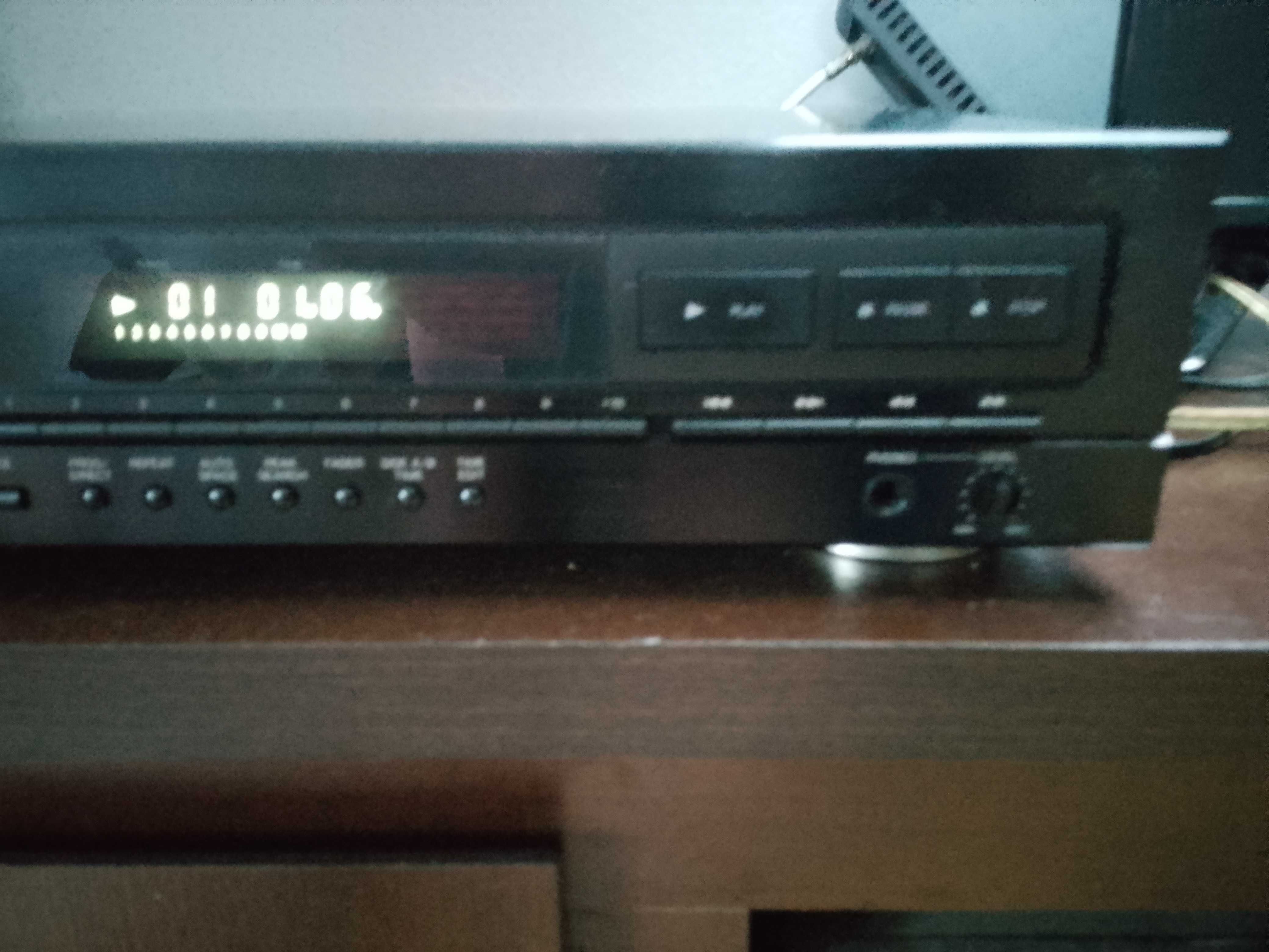 Odtwarzacz CD denon cdc 660