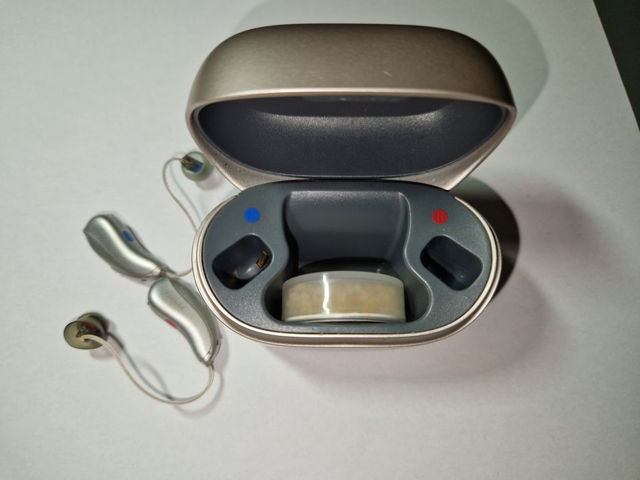 Phonak Audeo L30-R aparat słuchowy dwie słuchawki lewa i prawa