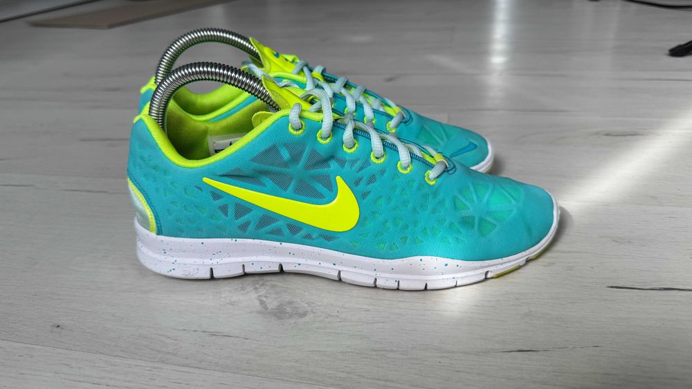 Жіночі кросівки NIke Free Run TR Green/Mint розмір 40, 25,5 см