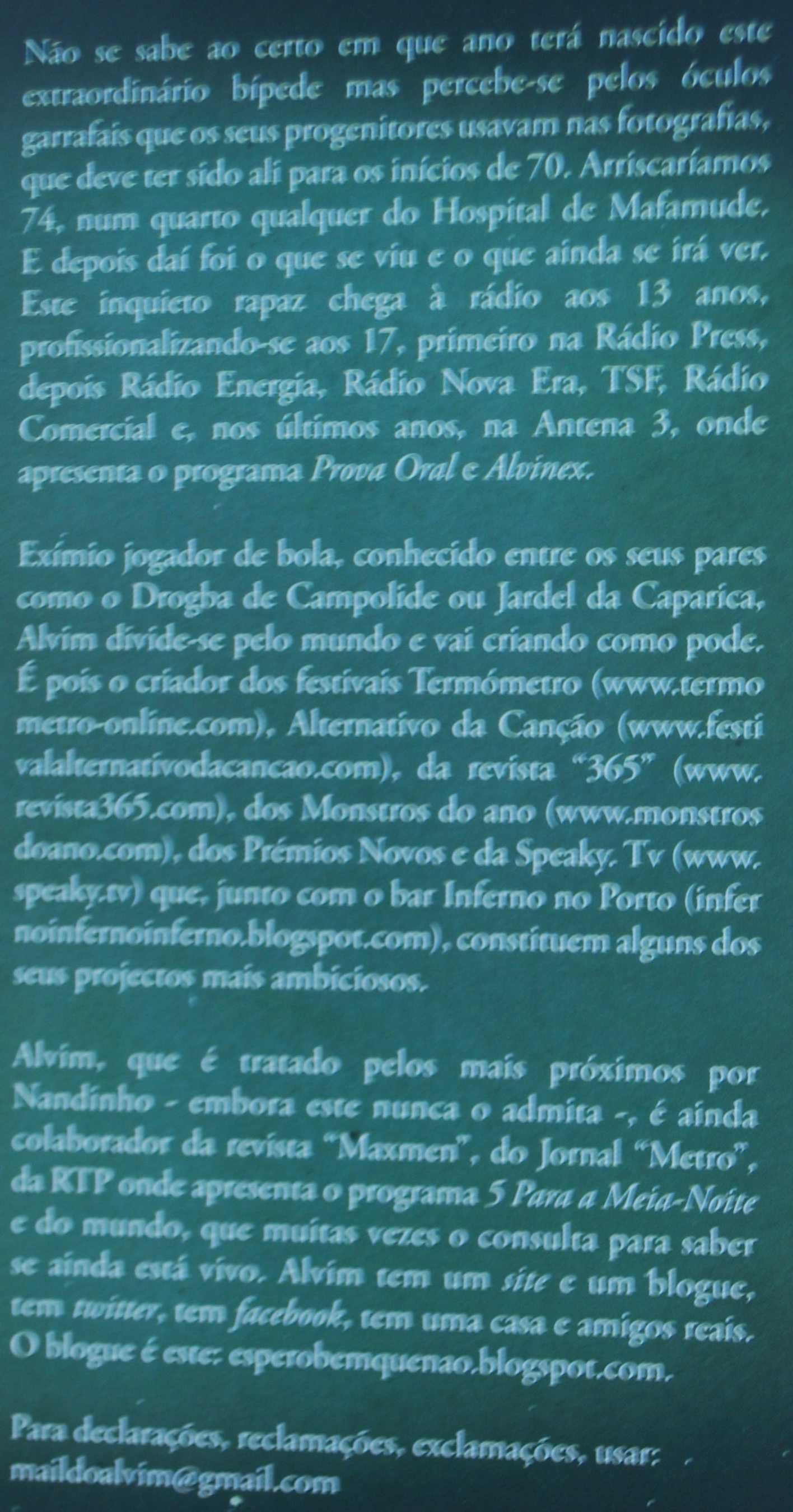 No Dia Em Que Fugimos Tu Não Estavas Em Casa de Fernando Alvim