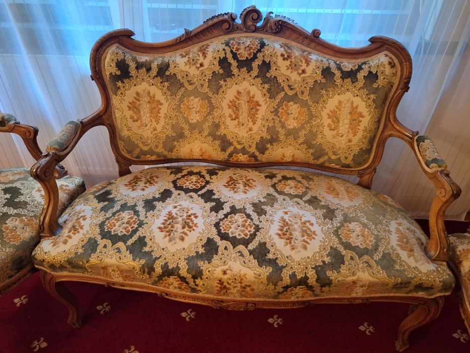 Komplet z drewna gruszy