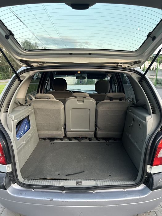 Renault megane scenik