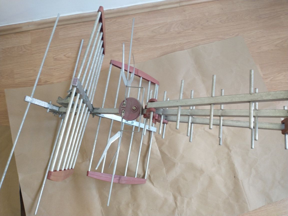 Antena dvb t telewizyjna.