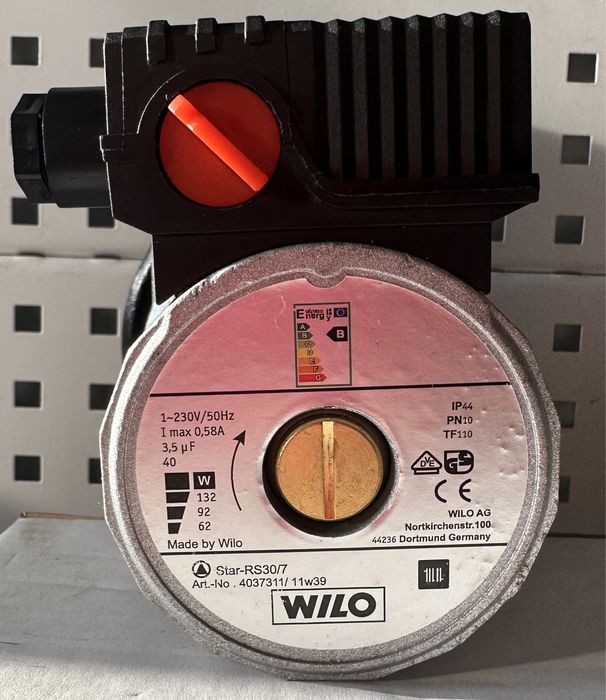 Циркуляційний насос Wilo Star-RS 25/7 - 30/7