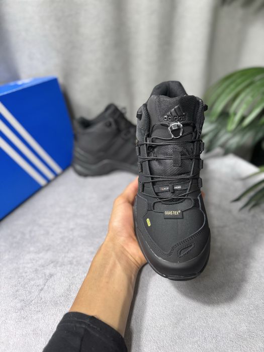 Adidas Terrex Swift R2, Gore Tex, кросівки з хутром
