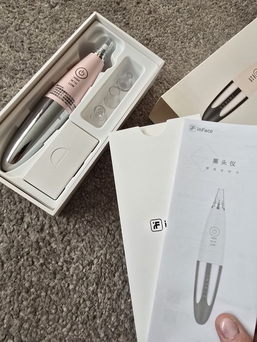 Odkurzacz do wągrów i zaskórników InFace MS7000