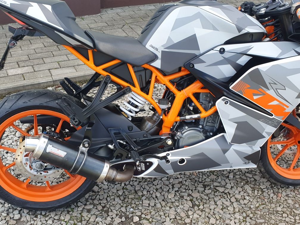 Ktm rc 125 stan idealny, posiada ABS (yzf r125 duke 125 cbr 125)