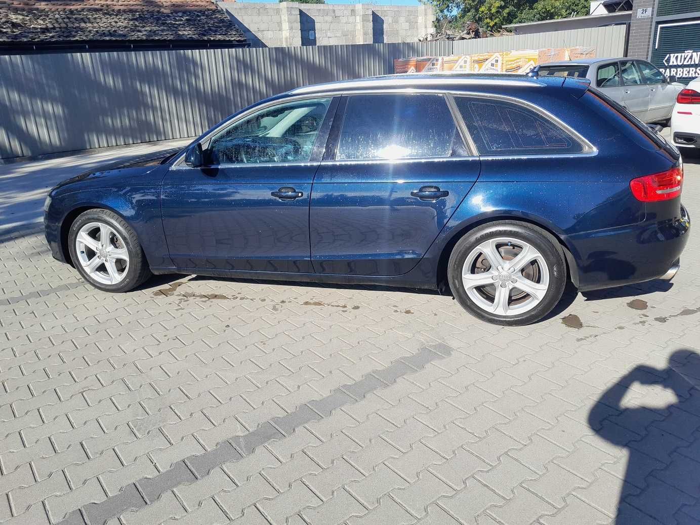 Audi A4 B8 avant 2009r 2.0 TFSI