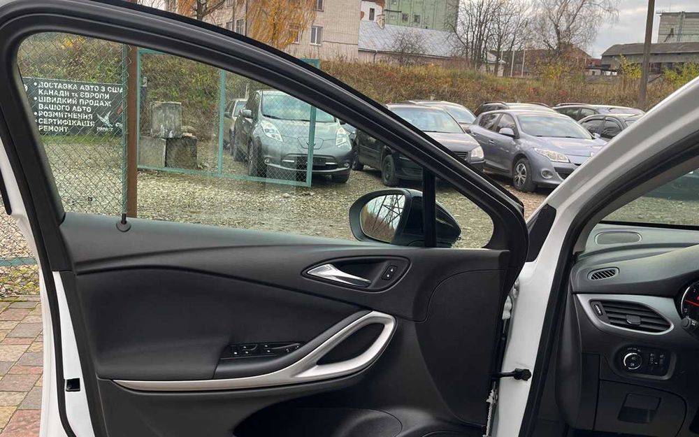 Opel Astra 2021 1.5
