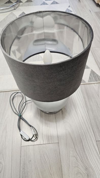 Lampa stojąca piękna