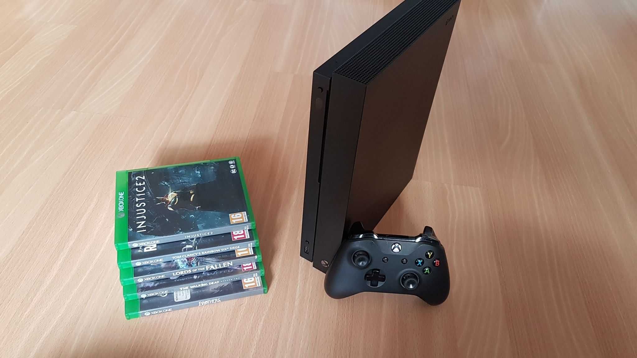 Konsola xbox one x 1tb z padem i okablowaniem + wymianna