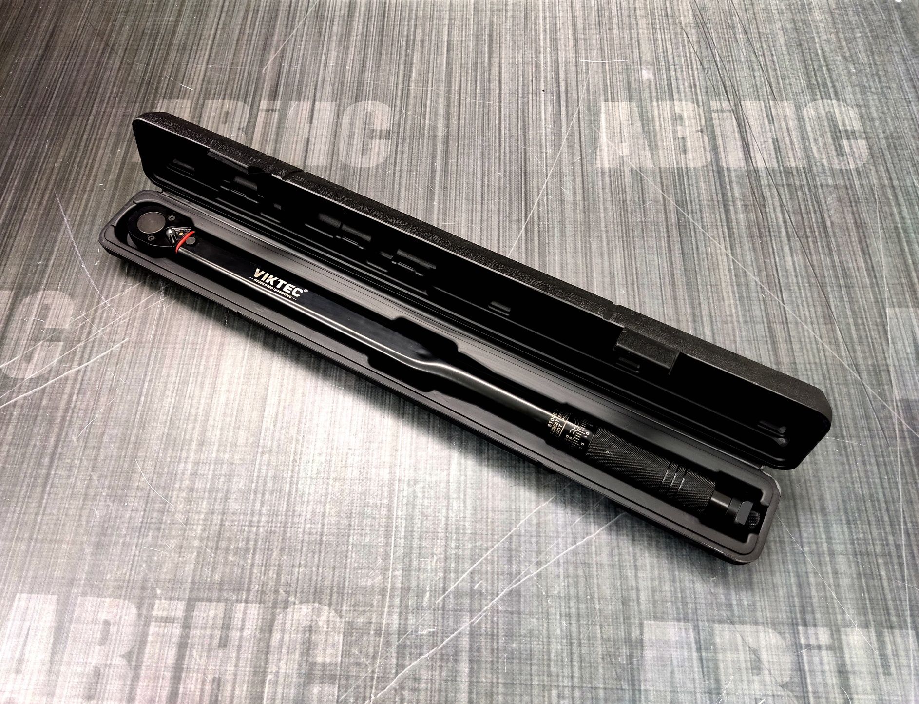 Ключ динамометричний 1/2 34-339Нм 635мм VIKTEC