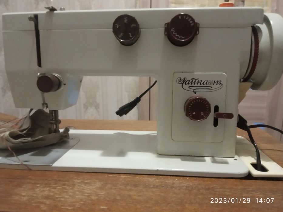 Швейная машина новая