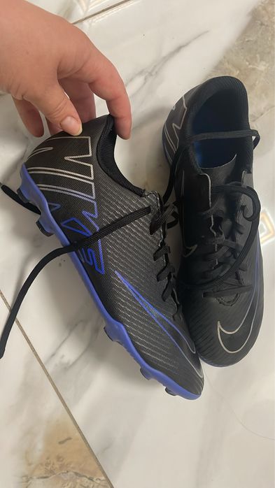Буци Nike в ідеальному стані 37р