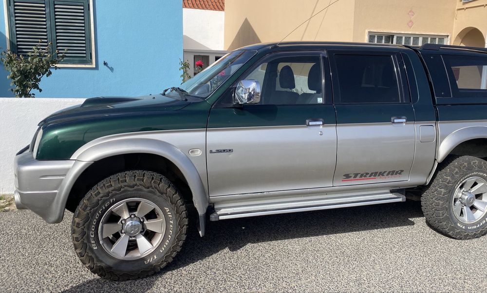 Mitsubishi Strakar L200