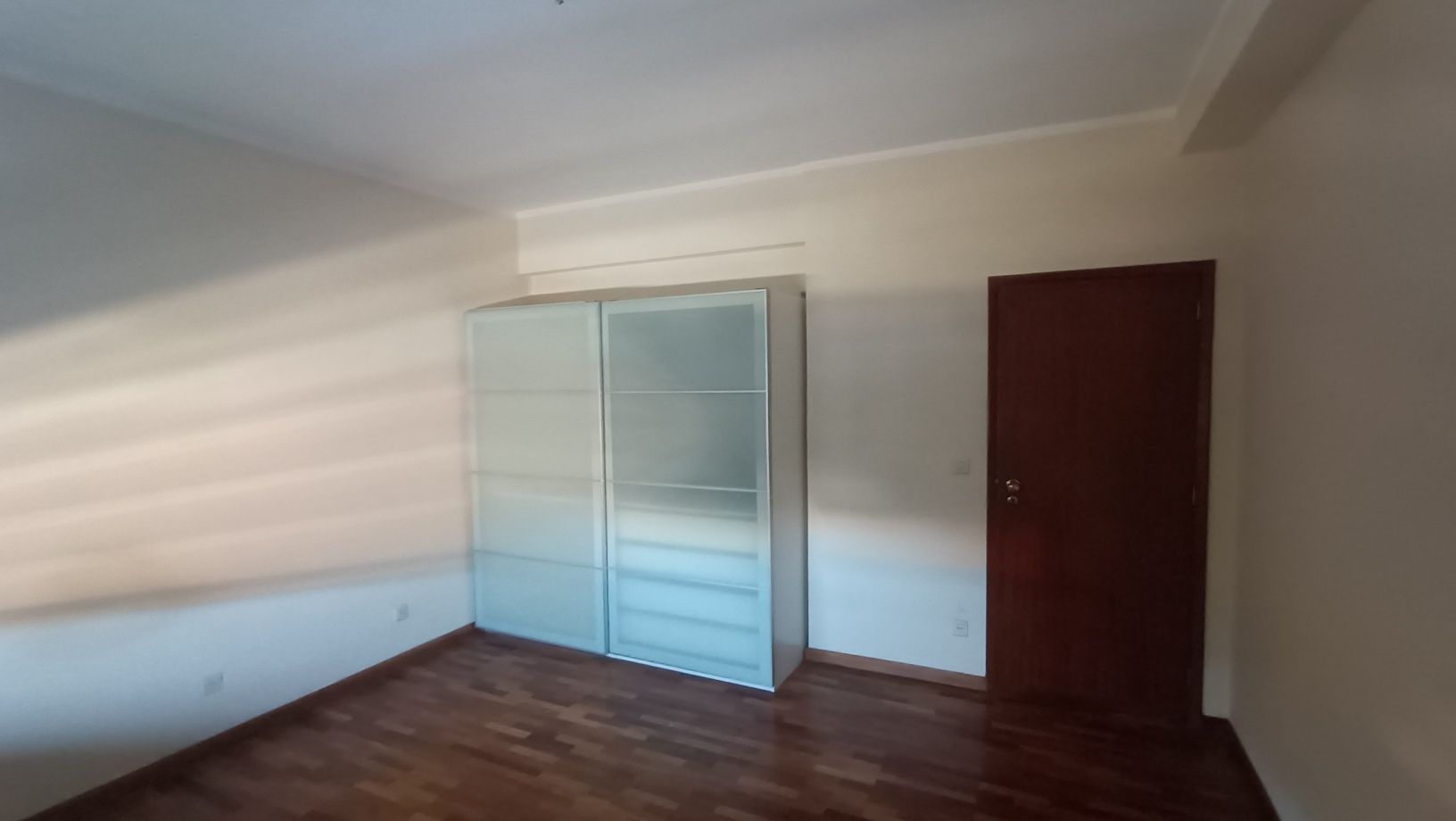 Quarto partilhado por dois estudantes, uma cama disponível, Ramalde -