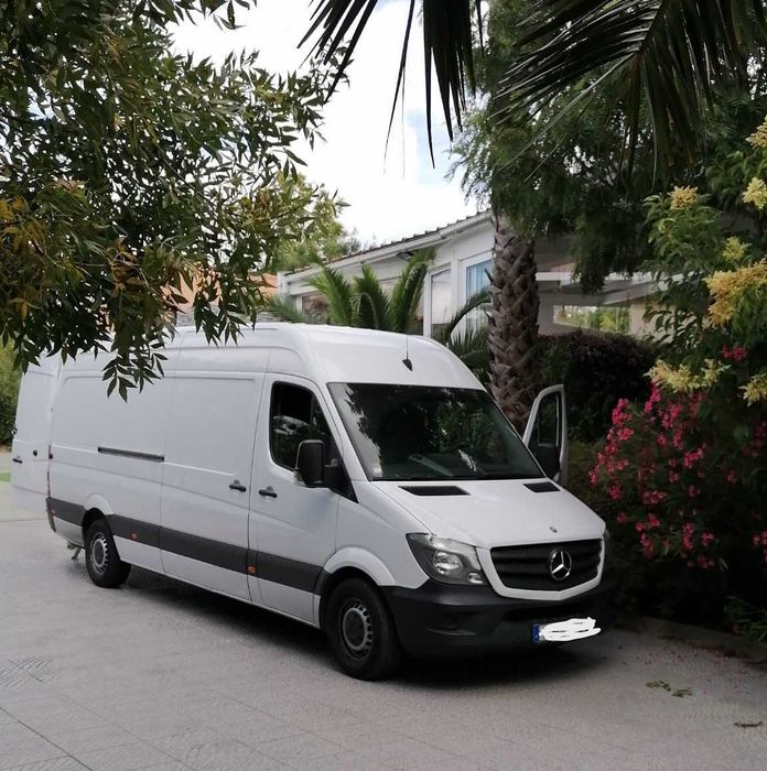 Vende se Empresa de Transportes de Mercadorias