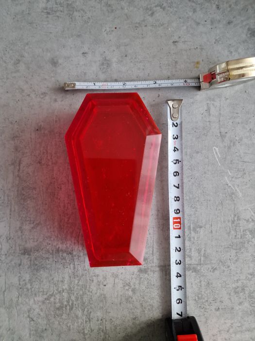 Pudełko w kształcie trumny akrylowa różowa